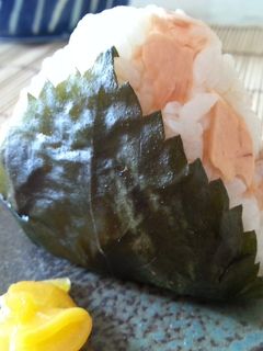 褒められ絶品おむすび-レシピのメイン写真