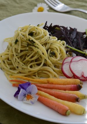 人参菜ペーストのパスタ-レシピのメイン写真