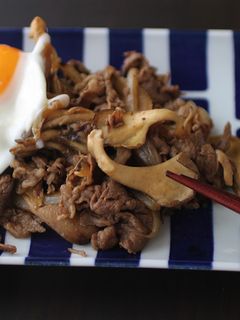 牛肉と舞茸のカレーソース炒め -レシピのメイン写真