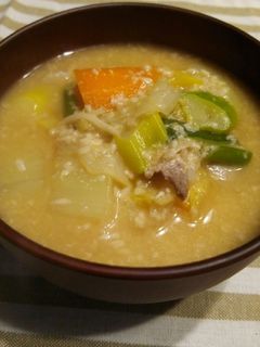 酒粕!豚肉と野菜たっぷり粕汁♪味噌汁-レシピのメイン写真