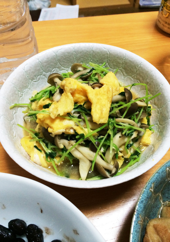 簡単！豆苗と卵の炒め物-レシピのメイン写真