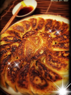 我が家のニラたっぷり焼き餃子-レシピのメイン写真