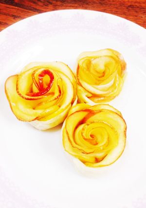 簡単オシャレなバラのアップルパイ♪-レシピのメイン写真
