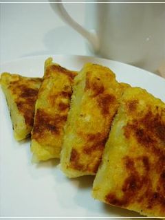 ミートソース缶で★おからとポテトのお焼き-レシピのメイン写真