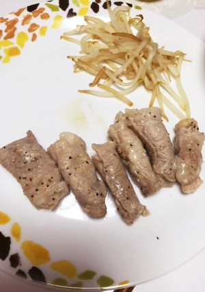 お手軽にもう一品☆豚肉のチーズ巻き-レシピのメイン写真