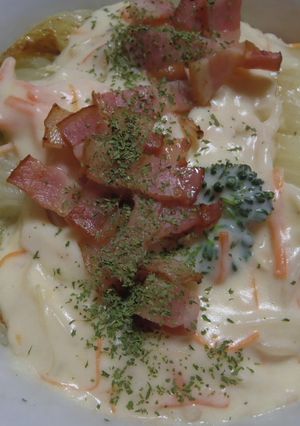 丸ごと白菜をホワイトソースで食べる！-レシピのメイン写真