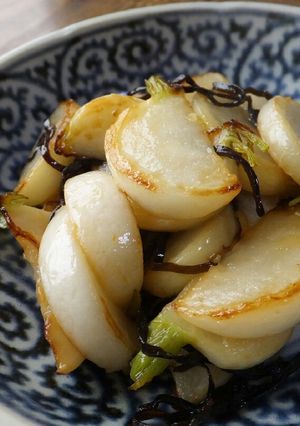カブの塩昆布オリーブオイル炒め-レシピのメイン写真