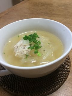 大根と鶏団子の中華スープ♪-レシピのメイン写真