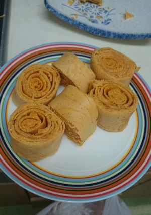 HMと野菜ジュースでモチっとロールケーキ-レシピのメイン写真