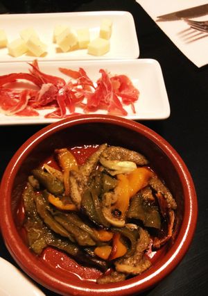 スペイン料理:パプリカのマリネ-レシピのメイン写真