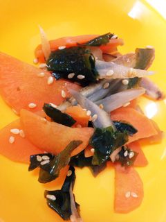 ヘルシー根菜ワカメ炒め-レシピのメイン写真