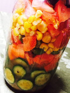 超簡単!定番野菜で★ ジャーサラダ-レシピのメイン写真