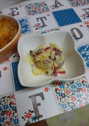 さつまいもとりんごのヨーグルトサラダ-レシピのメイン写真
