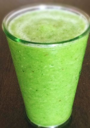 かぶの葉りんごレモン生姜のスムージー-レシピのメイン写真
