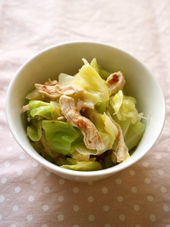 キャベツと鶏肉の梅肉和え-レシピのメイン写真