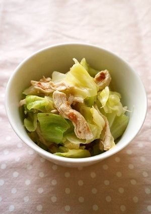 キャベツと鶏肉の梅肉和え-レシピのメイン写真