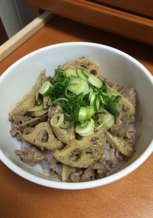 焼き蓮根とごぼうの牛丼-レシピのメイン写真