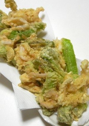 博多蕾菜と富山湾白エビ☆かき揚げ-レシピのメイン写真