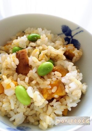 土鍋で安納こがね芋♡と枝豆の炊込みご飯-レシピのメイン写真
