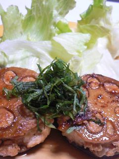 照焼つくねのれんこんはさみ焼き-レシピのメイン写真