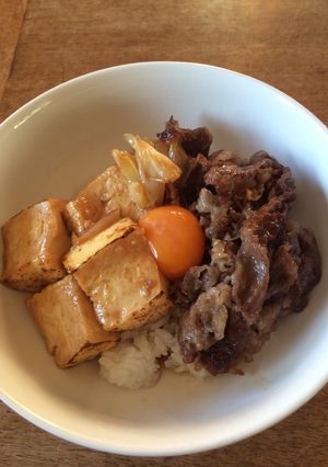 すき焼き丼-レシピのメイン写真