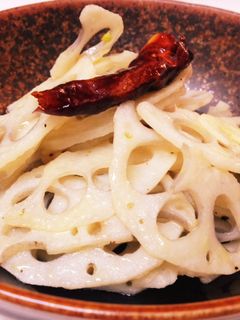 れんこんのペペロンチーノ-レシピのメイン写真