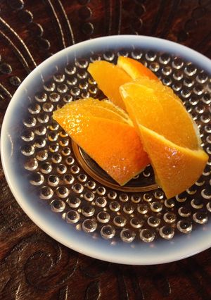 少しお洒落で食べやすいオレンジの飾り切り-レシピのメイン写真