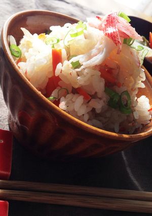 まるでかに飯⁈カニかまの炊き込みご飯-レシピのメイン写真