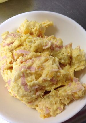 さつまいもとハムの胡麻マヨサラダ-レシピのメイン写真