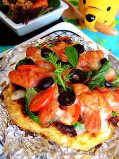 簡単ランチ☆お好み焼きピザ!-レシピのメイン写真