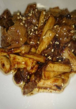 牛コマとエリンギの甜麺醤マヨ炒め-レシピのメイン写真