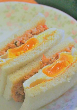 簡単！ガパオのタイ風味サンドイッチ-レシピのメイン写真