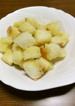 メロンパン味 サイコロ フレンチトースト-レシピのメイン写真
