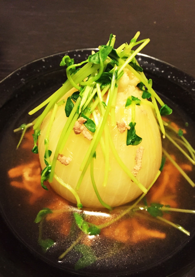 丸ごと玉ねぎとひき肉のスープ-レシピのメイン写真