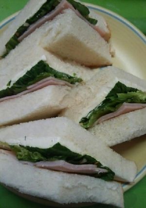 クリームチーズのハムレタスサンド-レシピのメイン写真