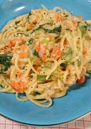 シチューリメイク*カルボナーラ風パスタ-レシピのメイン写真