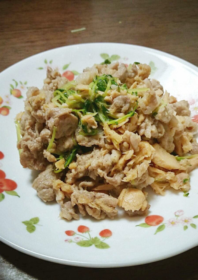 豆苗と豚肉とツナの炒め物-レシピのメイン写真