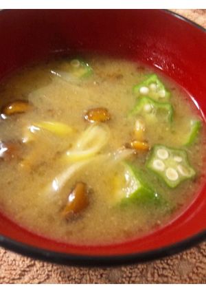 簡単 なめことオクラの味噌汁(具応用可)-レシピのメイン写真