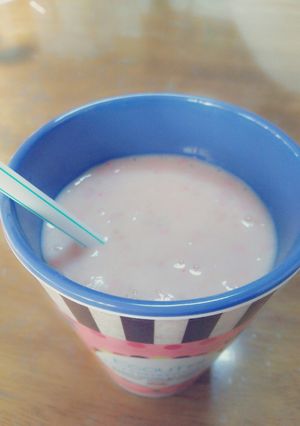 いちごスムージー-レシピのメイン写真