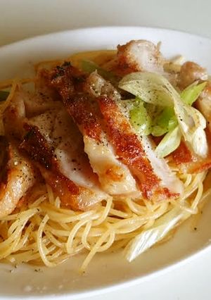 ローソンのグリルチキンで和風パスタ-レシピのメイン写真
