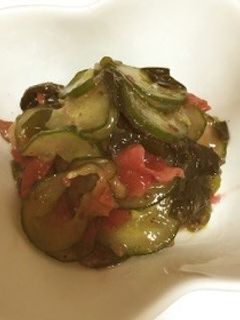 ✩きゅうりとワカメの梅肉和え✩-レシピのメイン写真
