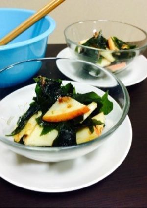 りんごのわかめサラダ-レシピのメイン写真