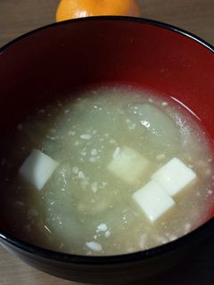 もちもちあまーい♡玉ねぎ団子のお味噌汁-レシピのメイン写真
