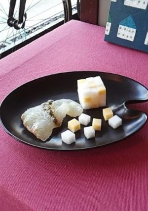 フランスのコンテチーズのキューブサラダ-レシピのメイン写真