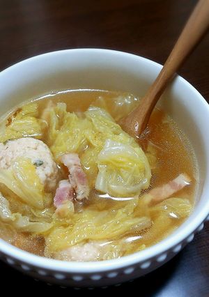 ♢白菜と鶏だんごのコンソメスープ♢-レシピのメイン写真