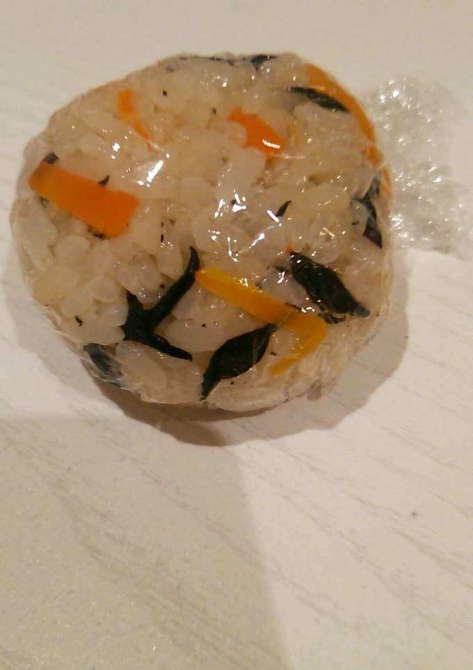 簡単 カニ缶とひじきの炊き込みご飯-レシピのメイン写真