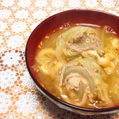 うま辛♡豚こま白菜ロールスープ-レシピのメイン写真