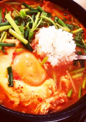 残りモノの味噌汁で簡単チゲ-レシピのメイン写真