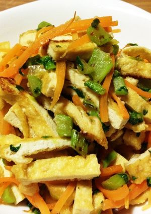母から教わった♫油揚げと大根の葉の炒め物-レシピのメイン写真