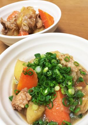 生姜香るこってり肉じゃが。ネギだく!-レシピのメイン写真